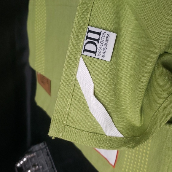 Design Imports NWT Kitchen Towel S/2 with Embroidered Flowers Design - Picture 4 of 8